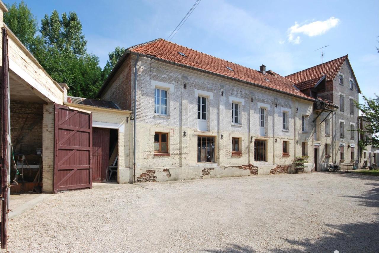 Le Moulin Du Soudet Villa Pernois Exteriör bild